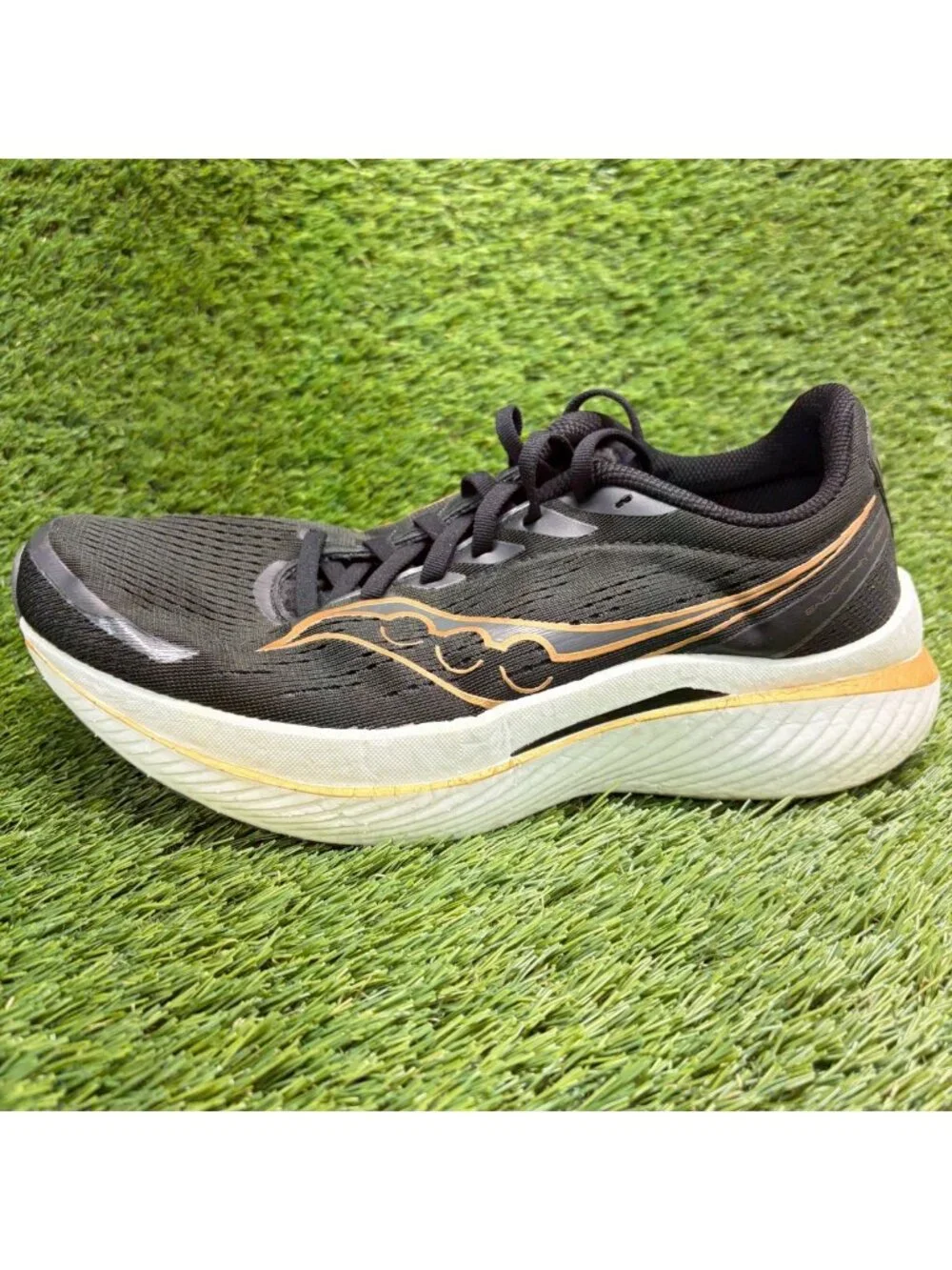 Saucony Endorphin Speed 3 Womens Size 10.5 Black Athletic Running Shoes Sneakers